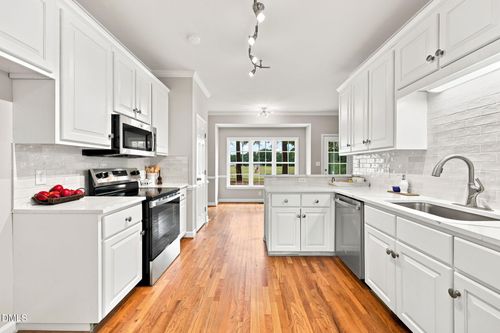 90 Fred Mcleod Ln, Coats, NC, 27521-8778 | Card Image