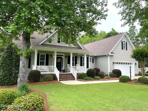102 Travis Dr, Beaufort, NC, 28516-9202 | Card Image