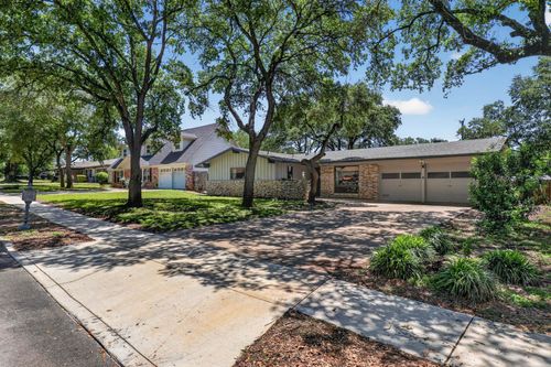 11022 Burr Oak Dr, San Antonio, TX, 78230-4332 | Card Image