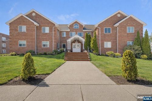 199 Union Ave, Rutherford, NJ, 07070-3505 | Card Image