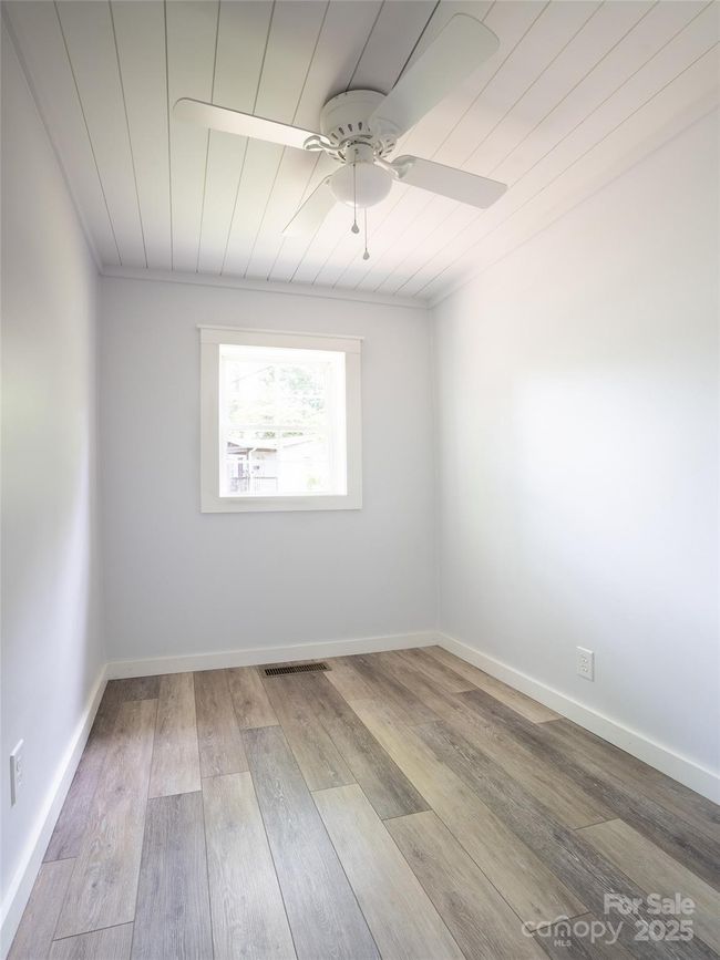 250 Oakdale St, House other with 2 bedrooms, 1 bathrooms and null parking in Brevard NC | Image 15
