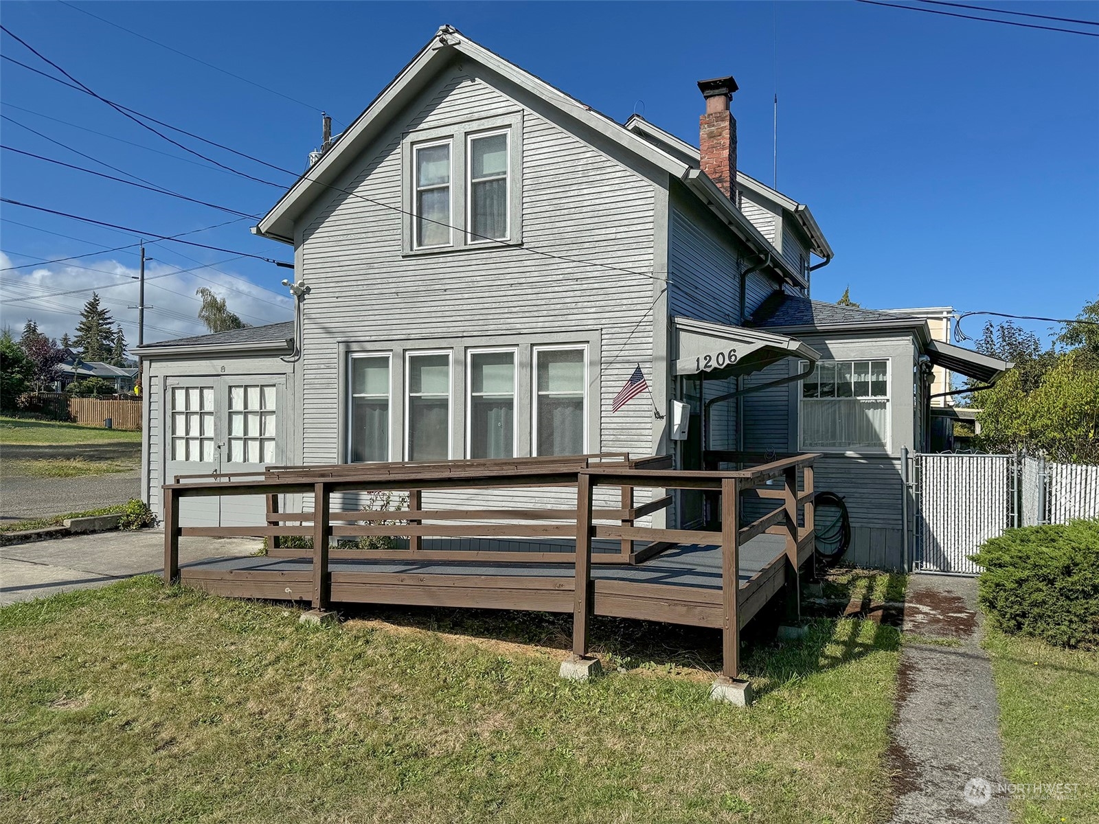 Peabody St, Port Angeles, WA 98362