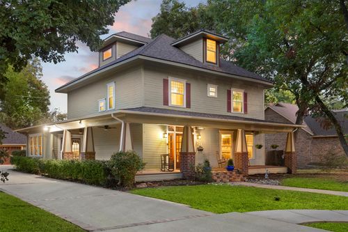 114 E University Ave, Waxahachie, TX, 75165-2354 | Card Image