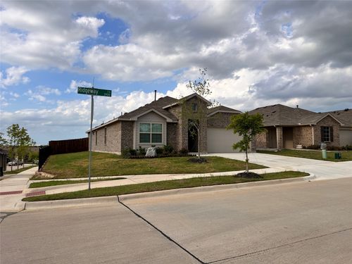 3916 Ridgeway Ln, Argyle, TX, 76226-3855 | Card Image