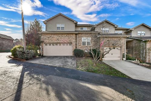 428 Country Club Ct, Clarksville, TN, 37043-4432 | Card Image