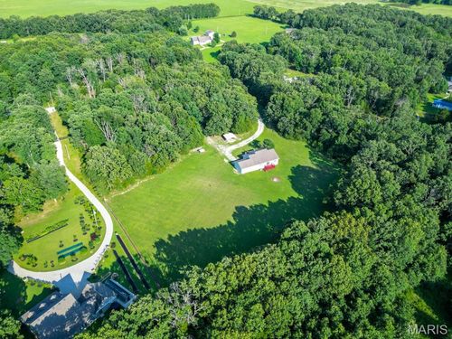 39 Bedrock Ln, Conway, MO, 65632-6217 | Card Image