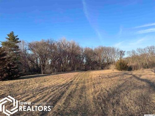 1211 Angelia Pl, Nora Springs, IA, 50458-8915 | Card Image