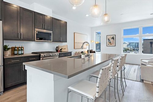 6971 E Lowry Blvd, Denver, CO, 80230-6741 | Card Image