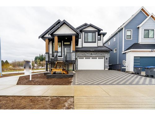 10648 124 St, Surrey, BC, V3V0E2 | Card Image