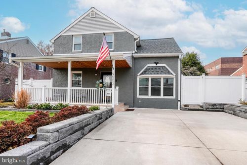 9502 Hilspach St, PHILADELPHIA, PA, 19115-3919 | Card Image