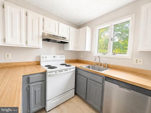 a-8-22026 Gloucester Ct, LEXINGTON PARK, MD, 20653-2938 | Card Image
