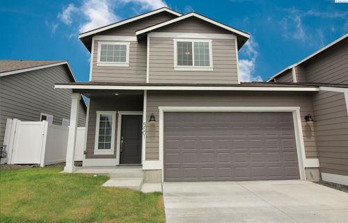 5501 Remington Dr, Pasco, WA, 99301-8597 | Card Image