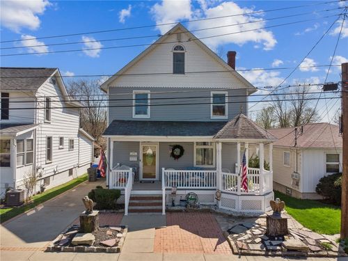 320 Walnut St, Zelienople Boro, PA, 16063 | Card Image