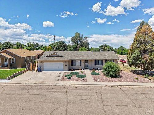 305 Alma Ave, Pueblo, CO, 81004-1301 | Card Image