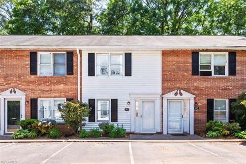 5910 King Charles Ct, Clemmons, NC, 27012-8358 | Card Image