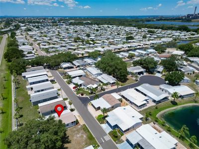 224 S Port Royal Lane, House other with 3 bedrooms, 2 bathrooms and null parking in Apollo Beach FL | Image 3