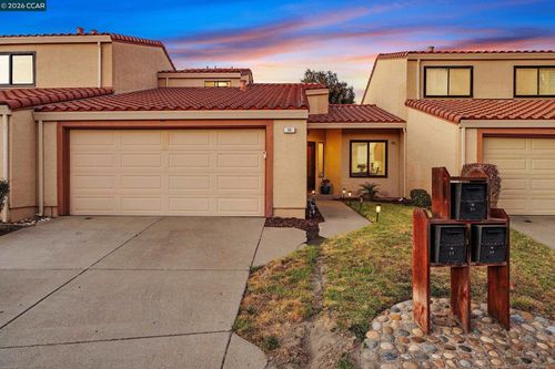 35 Sapphire Ct, Hercules, CA, 94547-1711 | Card Image