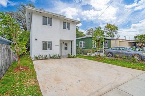 2956 Nw 44th St, Miami, FL, 33142-4418 | Card Image