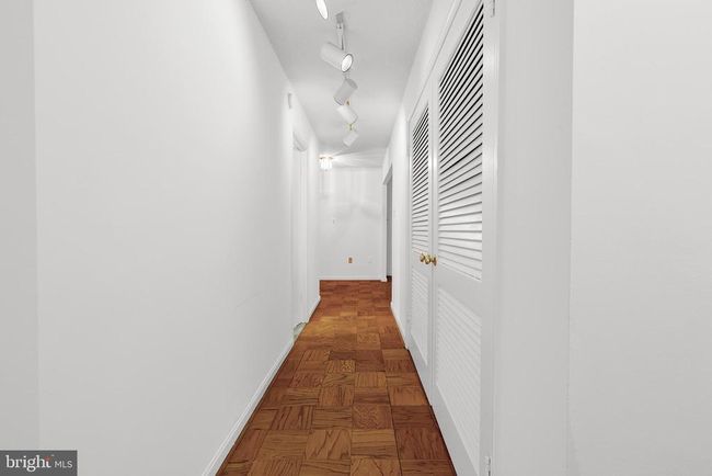 APT-3C - 2100 Washington Ave, Condo with 3 bedrooms, 2 bathrooms and null parking in Silver Spring MD | Image 16
