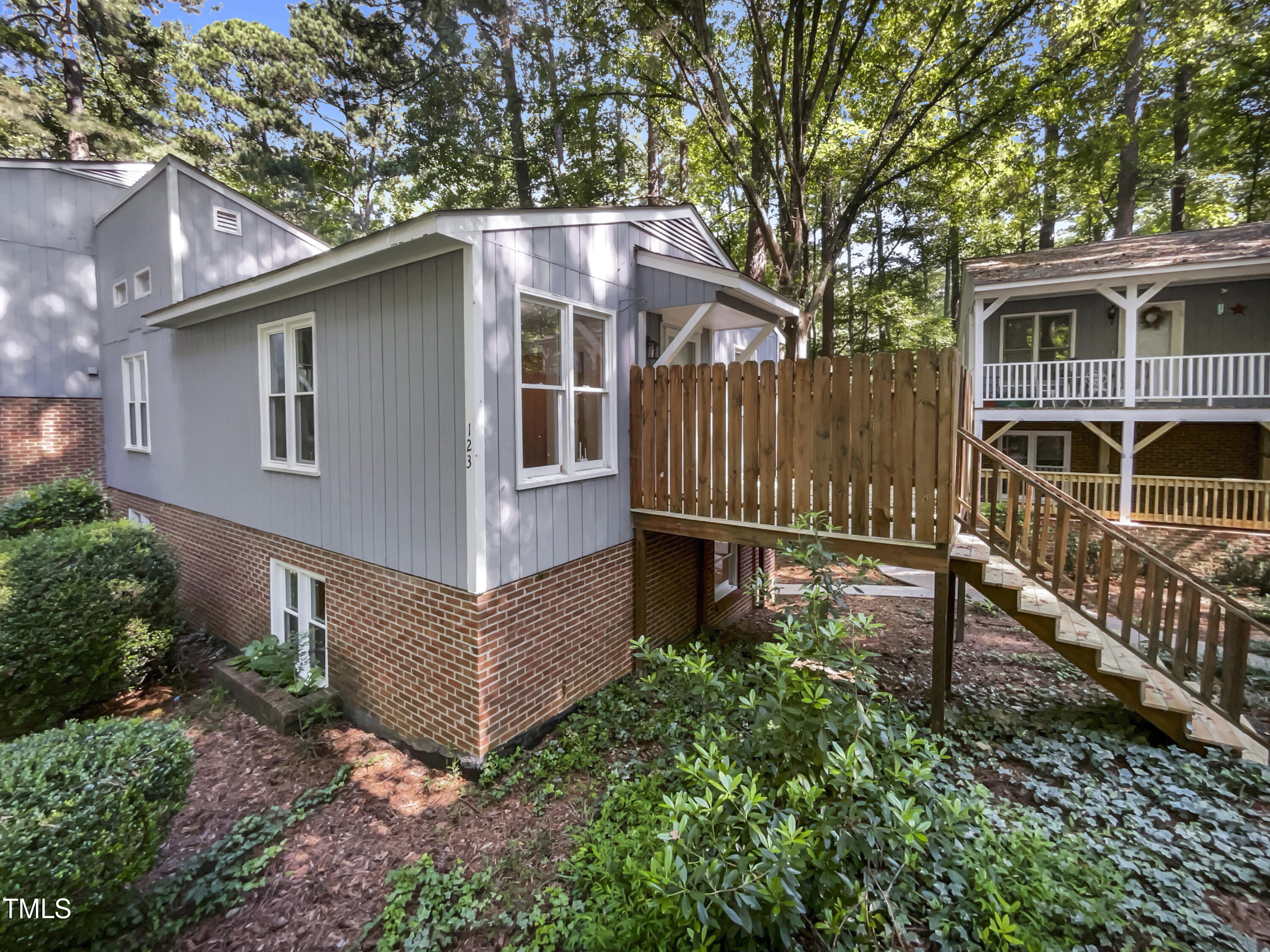 Carmichael Ct, Cary, NC 27511