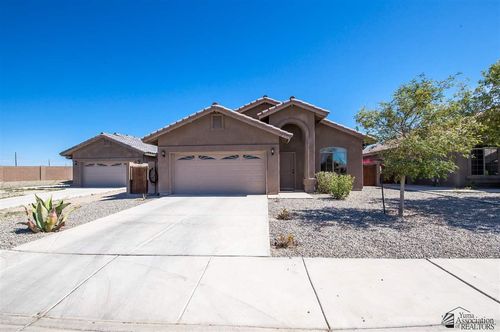 4533 S Agave Ave, Yuma, AZ, 85365-6371 | Card Image