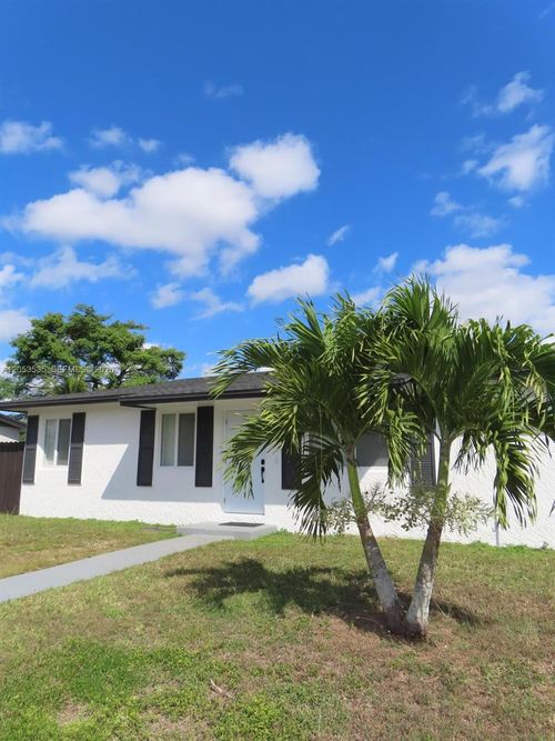 95 Sw 17th Terrace, Homestead, FL, 33030 | Card Image