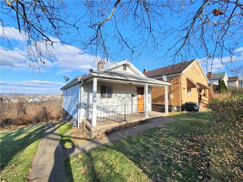 218 Vine St, Munhall, PA, 15120 | Card Image