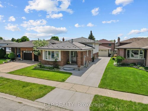56 Classic Cres, London, ON, N5W5T8 | Card Image