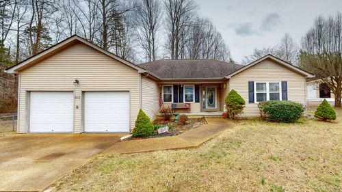 152 Shawna St, Mc Minnville, TN, 37110-5881 | Card Image