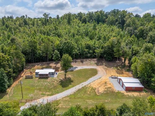 5200 Peeks Hill Rd, Ohatchee, AL, 36271-7817 | Card Image