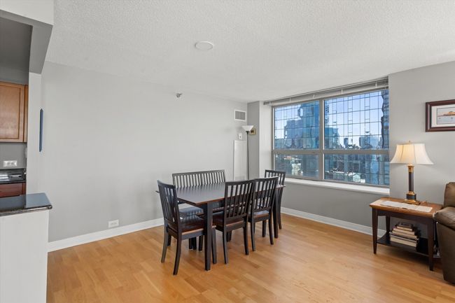 APT-4605 - 474 N Lake Shore Dr, Condo with 2 bedrooms, 2 bathrooms and 1 parking in CHICAGO IL | Image 5