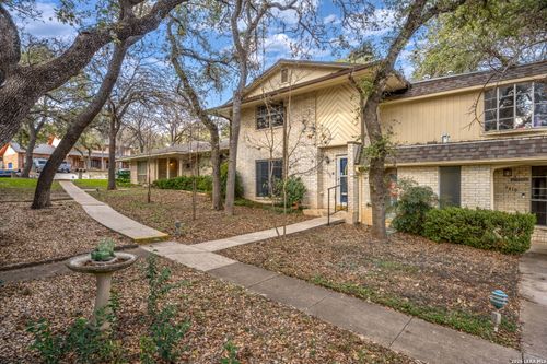 25-3408 Northmoor St, San Antonio, TX, 78230-3910 | Card Image