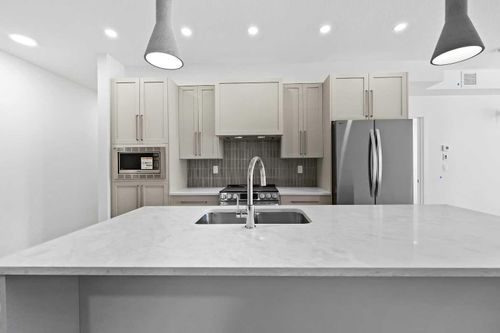 1116-520 Reynolds Ave Sw, Airdrie, AB, T4B5G2 | Card Image