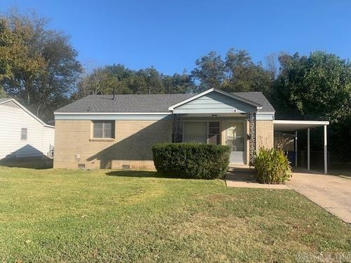 8 Spear Rd, North Little Rock, AR, 72117-5113 | Card Image