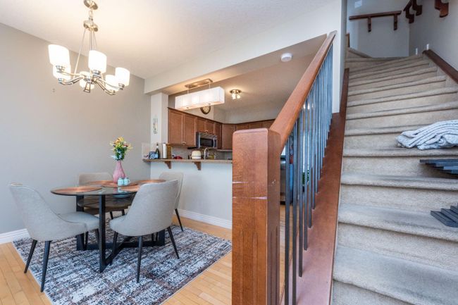 5 - 156 Rockyledge View Nw, Home with 2 bedrooms, 2 bathrooms and 2 parking in Calgary AB | Image 8