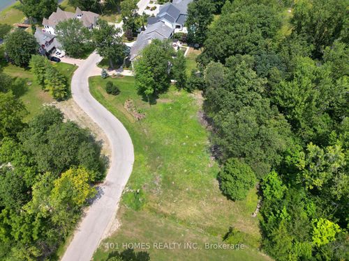 271 Crystal Bay Dr, Amherstburg, ON, N9V4A6 | Card Image