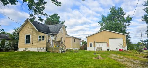 400 S Main St, Waldron, MI, 49288-9703 | Card Image