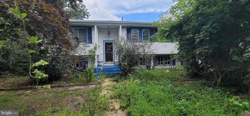 7 Sommers Ln, BROWNS MILLS, NJ, 08015-6503 | Card Image