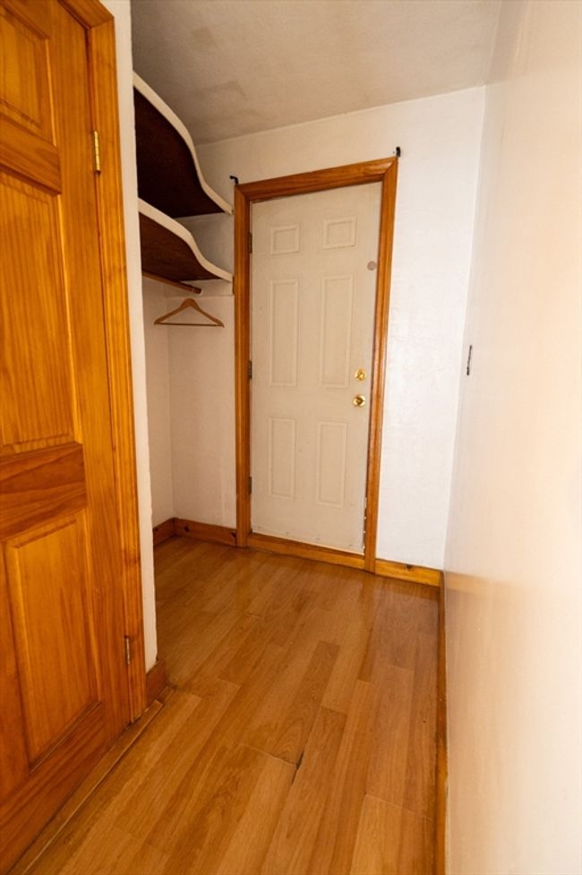 2 - 158 Main St, Condo with 3 bedrooms, 1 bathrooms and null parking in Quincy MA | Image 20