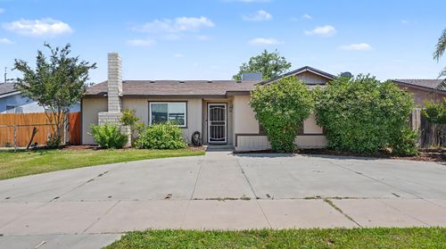 754 N West Street, Tulare, CA, 93274 | Card Image