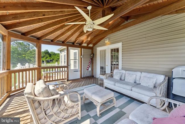 6422 View Ct, House other with 5 bedrooms, 4 bathrooms and null parking in Broad Run VA | Image 12
