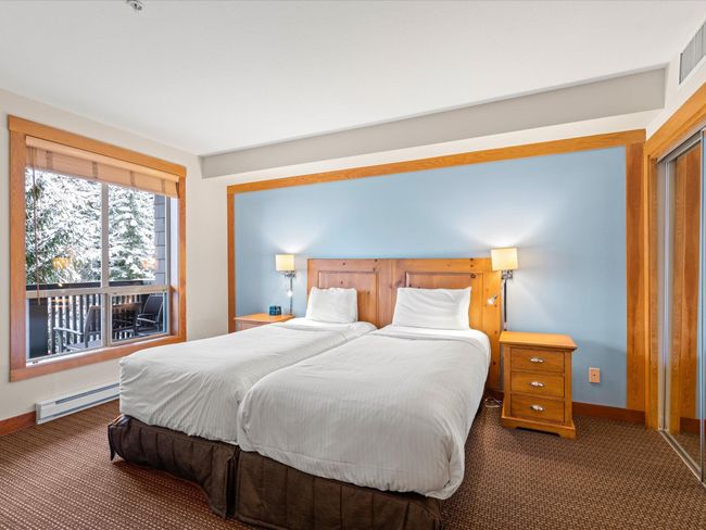 324B - 2036 London Lane, Condo with 2 bedrooms, 2 bathrooms and 1 parking in Whistler BC | Image 19
