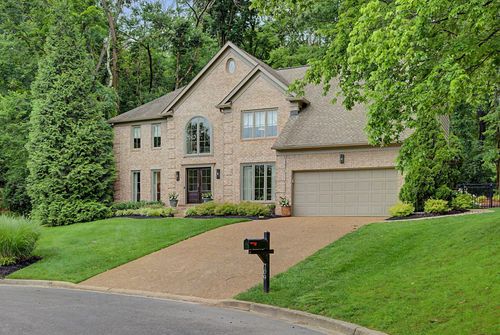 709 Roxburgh Cv, Brentwood, TN, 37027-5518 | Card Image