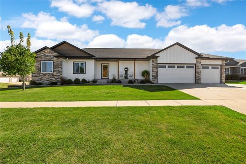 301 Wildcat Ct, Shellsburg, IA, 52332-9637 | Card Image