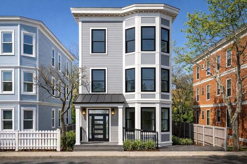 unit-1-5 Glenburne Street, Boston, MA, 02121 | Card Image