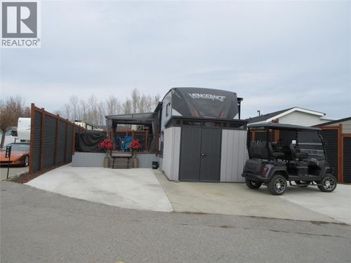203-415 Commonwealth Rd, Kelowna, BC, V4V1P4 | Card Image