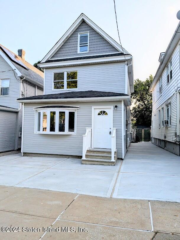 Colfax Ave, Staten Island, NY 10306