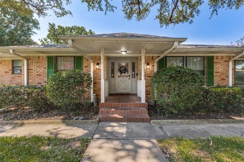 1722 14th Pl, Plano, TX, 75074-6404 | Card Image