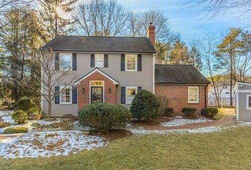 282 Lowell St, Lexington, MA, 02420-2722 | Card Image