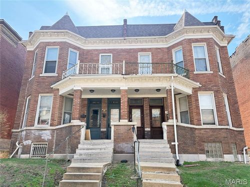 3648 Shenandoah Ave, Saint Louis, MO, 63110-4133 | Card Image